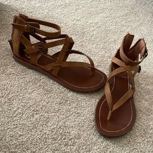 Guess sandals like new